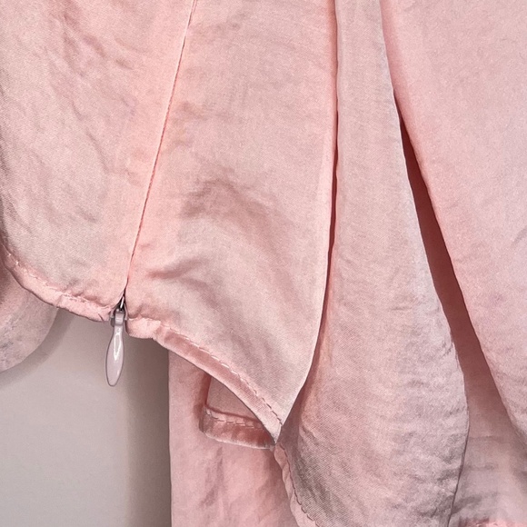 Asymmetrical Sleeveless Top - Picture 6 of 11